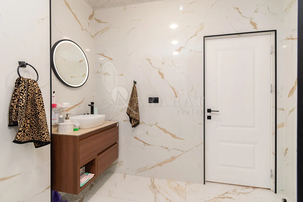 2 bedroom apartment for sale Komitas Ave, Arabkir Yerevan, 161929
