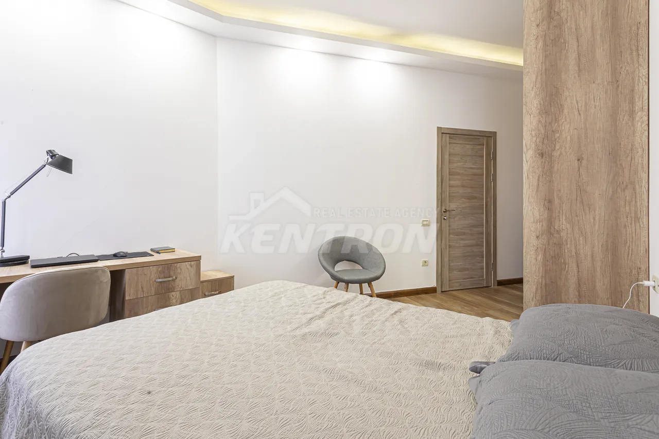 4 bedroom apartment for sale Yekmalyan St, Center Yerevan, 158583