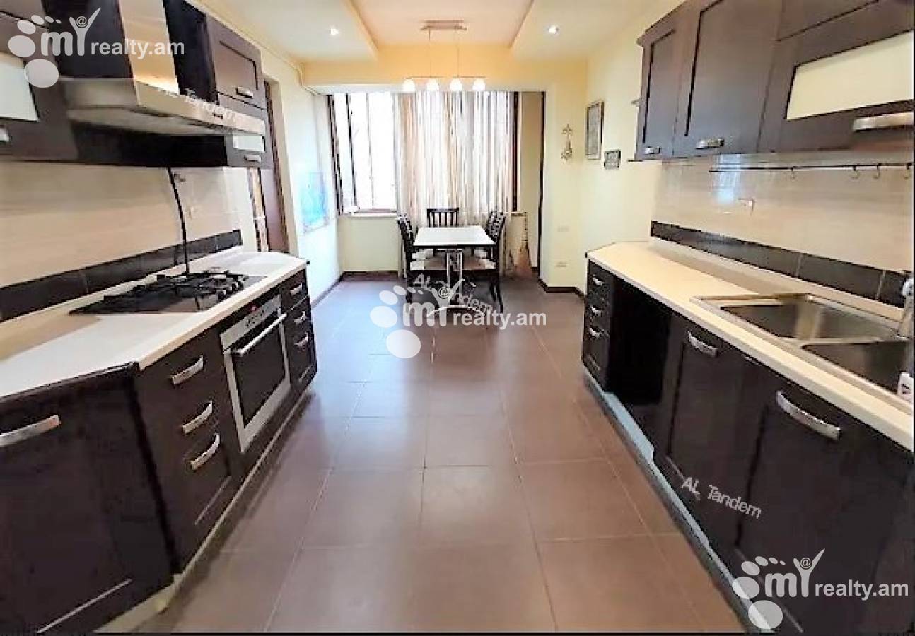 3 bedroom apartment for sale Vardanants St, Center Yerevan, 137338