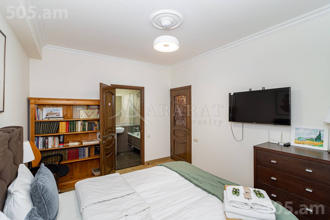 3 bedroom apartment for sale Pushkin St, Center Yerevan, 147636