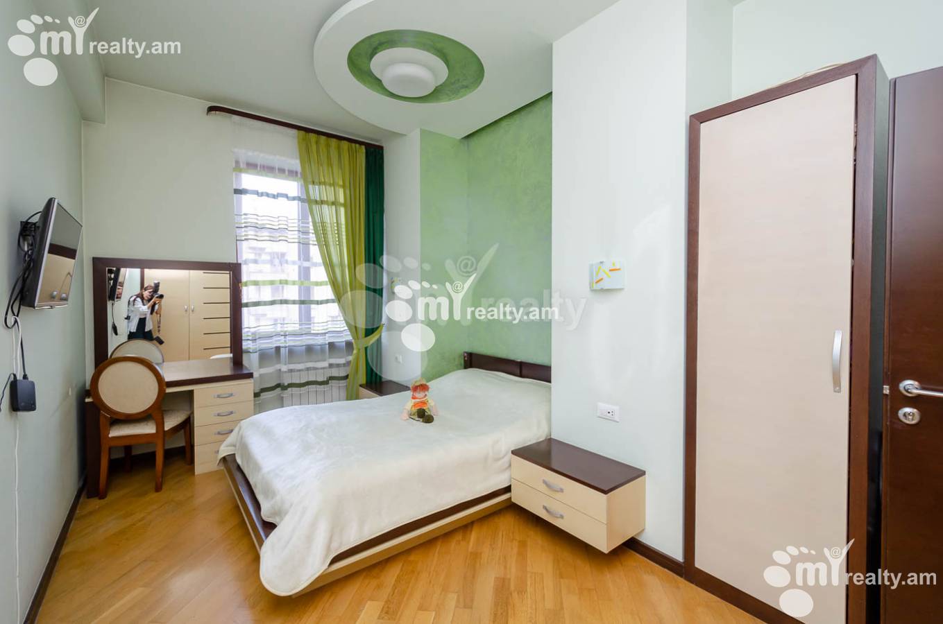 4 bedroom apartment for sale Yekmalyan St, Center Yerevan, 139982