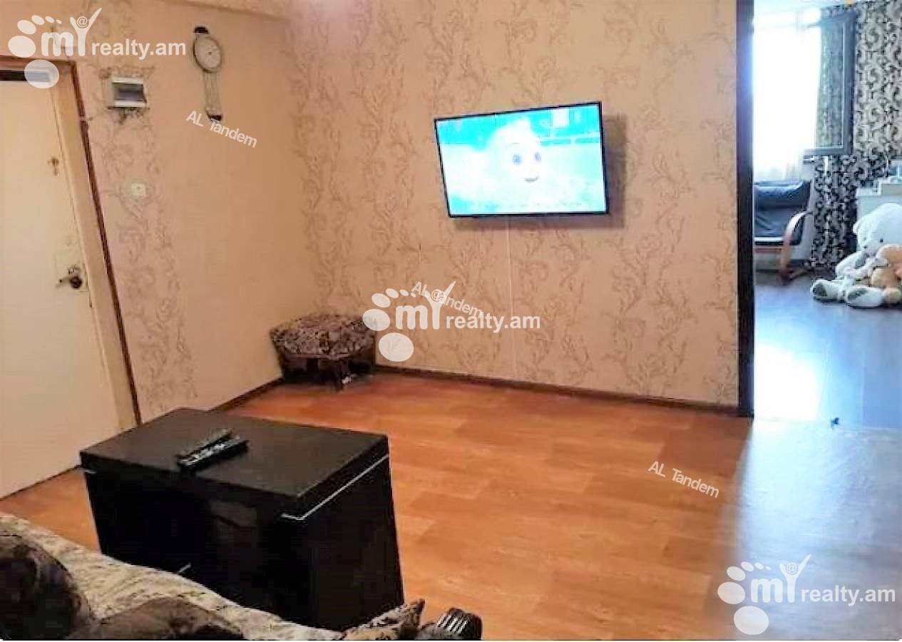 3 bedroom apartment for sale E. Qochar St, Center Yerevan, 126583