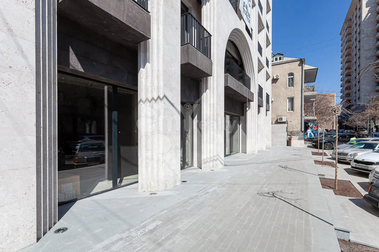 Commercial for sale خیابان لئو, مرکز شهر ایروان, 159080
