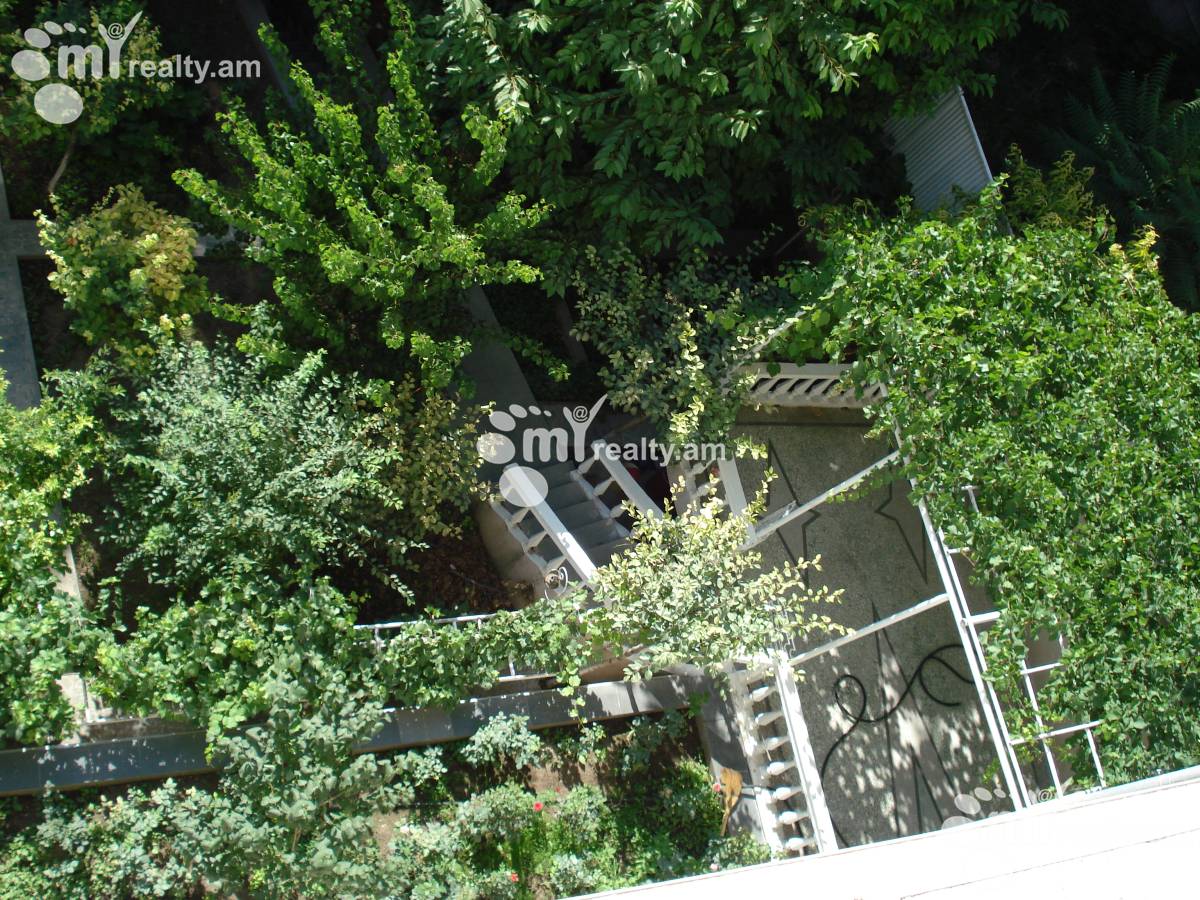 Commercial for sale خیابان کیِفیان کوچه 2, عربگیر ایروان, 155875