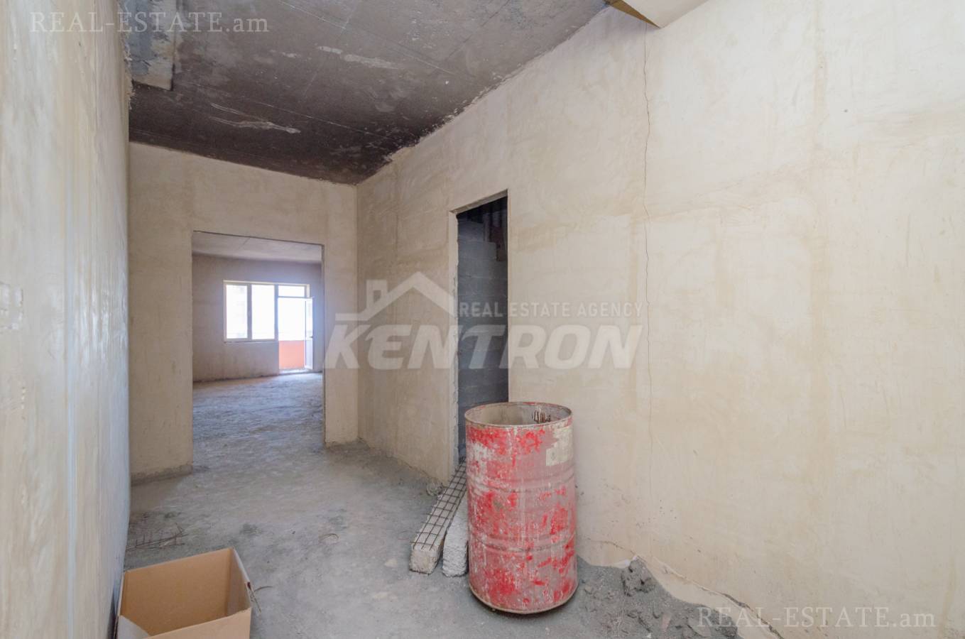 3 bedroom apartment for sale خیابان بوزند, مرکز شهر ایروان, 136943