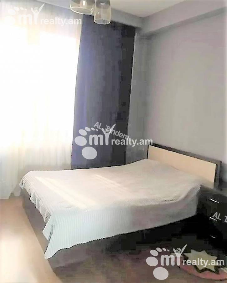 Купить 3 комнатную квартиру Антараин ул, Центр Ереван, 136480