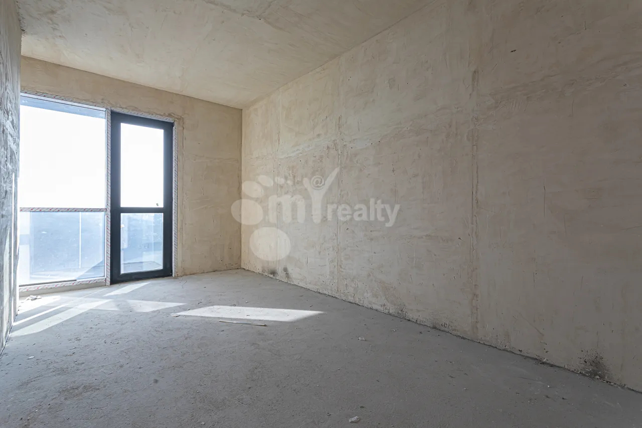 4 bedroom apartment for sale Rostom St, Center Yerevan, 158138
