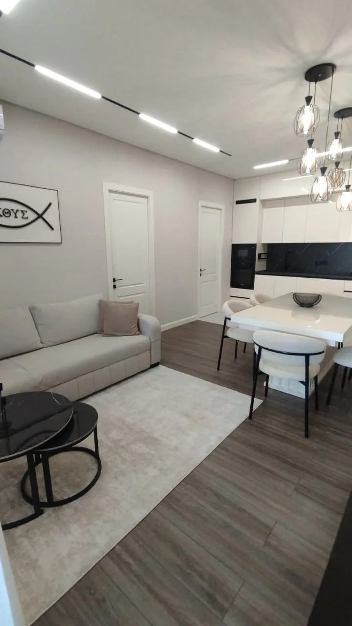 4 bedroom apartment for sale M. Meliqyan St, Qanaqer- Sejtun Yerevan, 161569