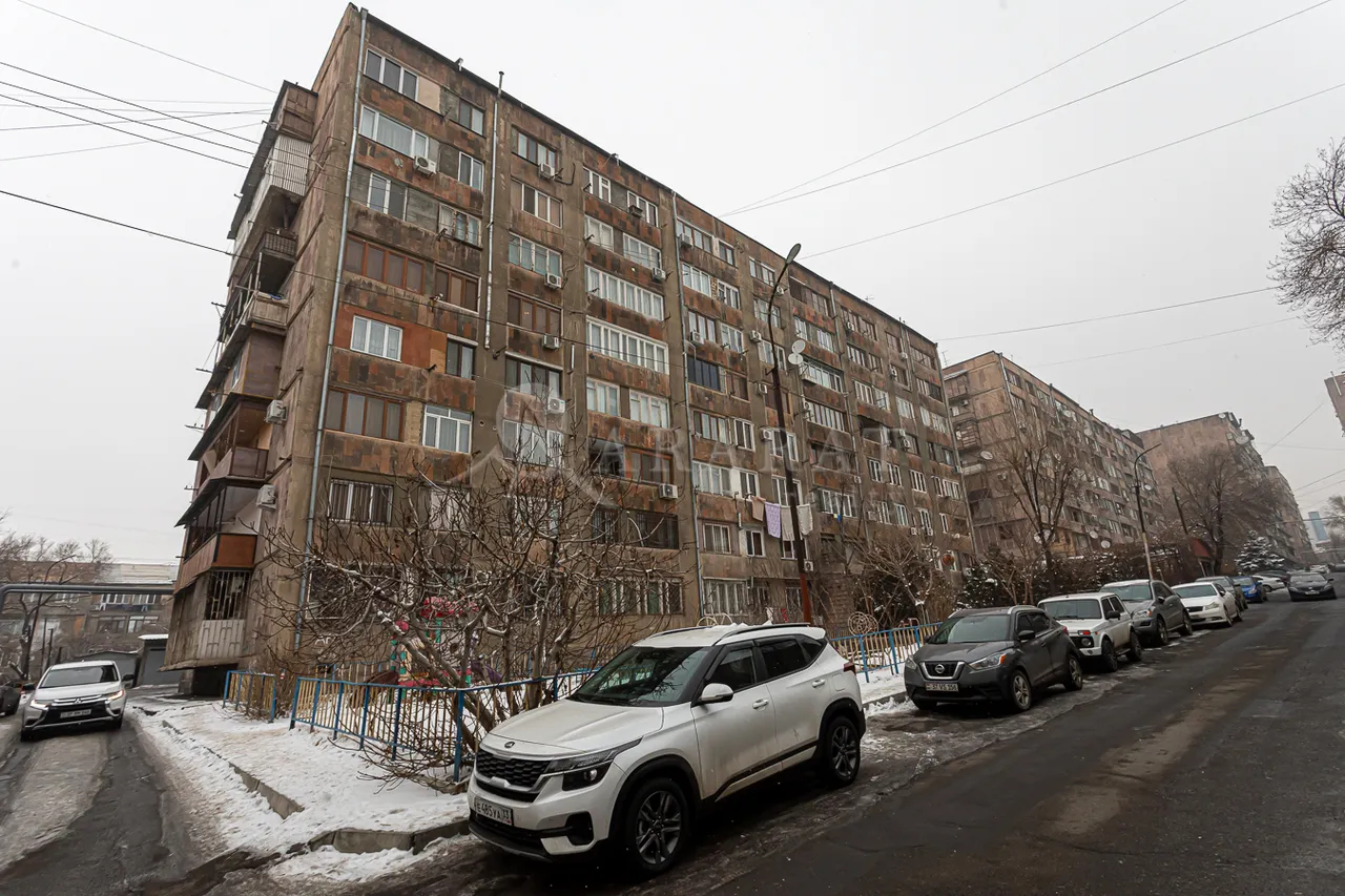 3 bedroom apartment for sale V.Papazyan St, Arabkir Yerevan, 159231