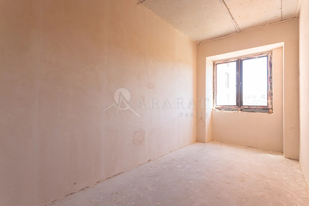 4 bedroom apartment for sale Emineski St, Kanaqer-Zeytun Yerevan, 157244