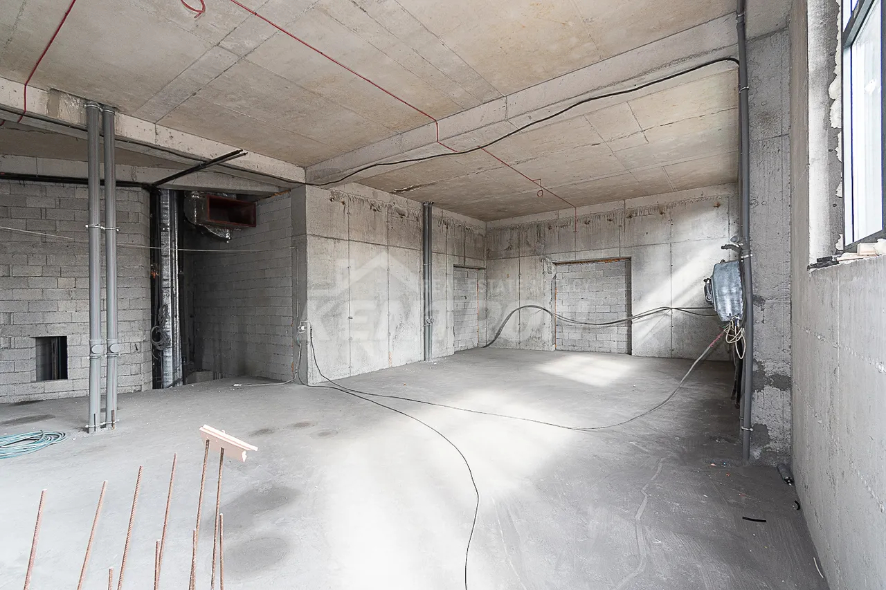 Commercial property for sale Tigran Mets Ave, Center Yerevan, 159458