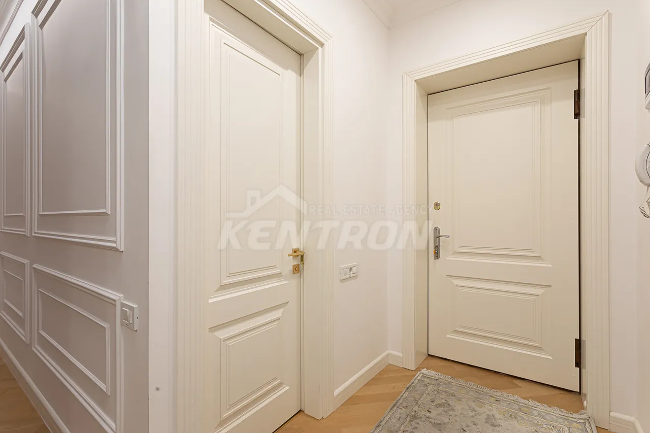 3 bedroom apartment for sale Saryan St, Center Yerevan, 157562