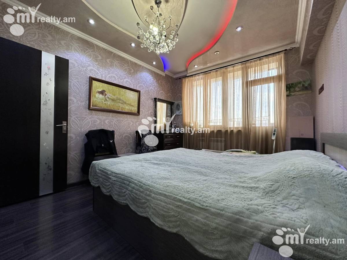 3 bedroom apartment for sale A. Khachatrian St, Arabkir Yerevan, 154081