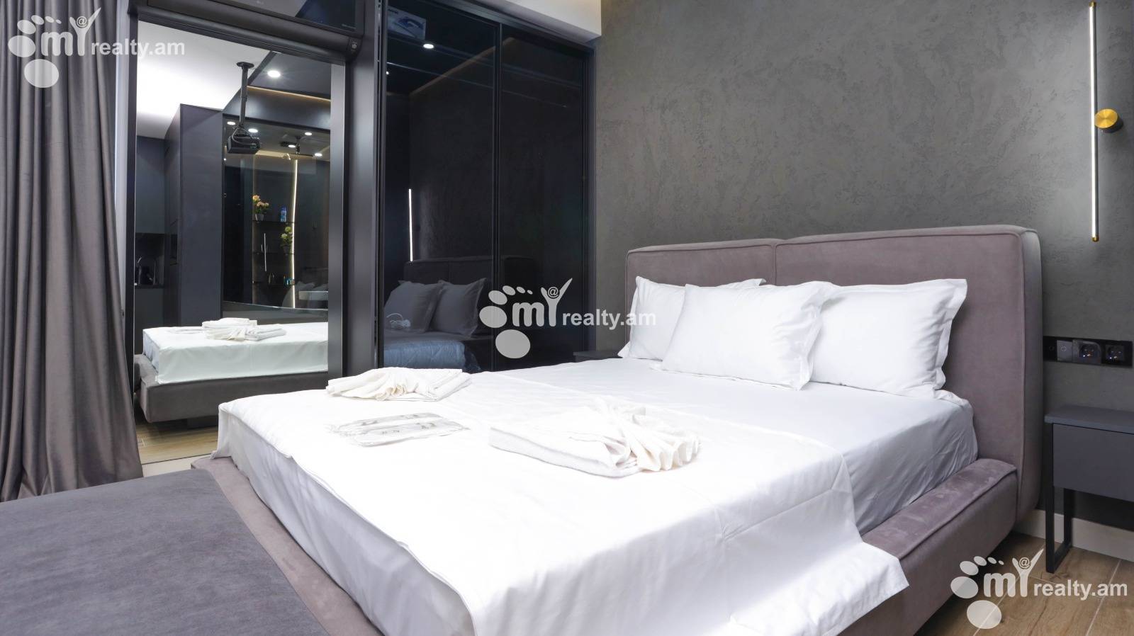 Купить 3 комнатную квартиру Бузанд ул, Центр Ереван, 145206