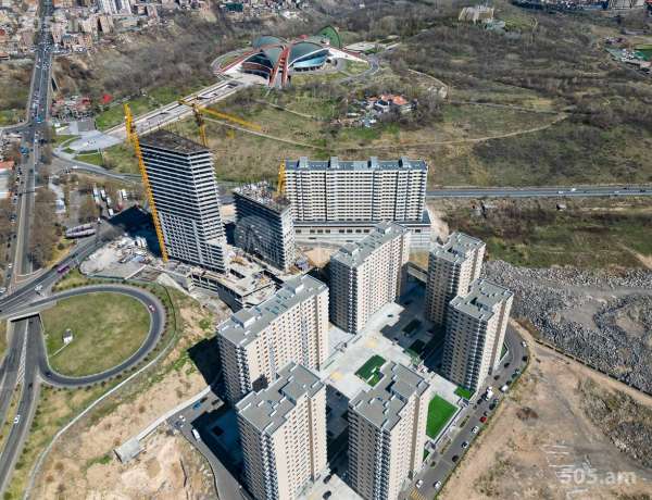 4-senyakanoc-bnakaran-vacharq-Yerevan-Center