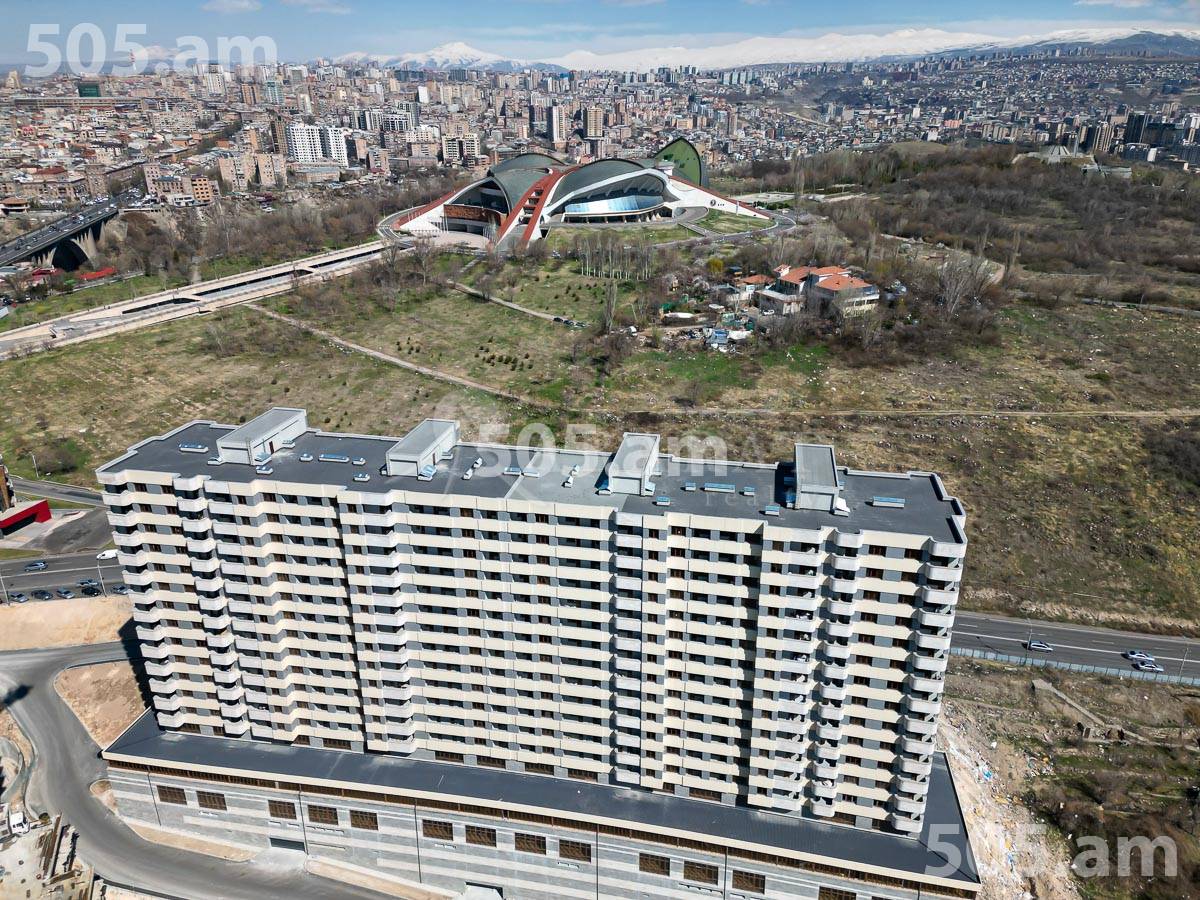 4 սենյականոց բնակարան  Մ․ Մելքոնյան փող, Կենտրոն Երևան, 155078