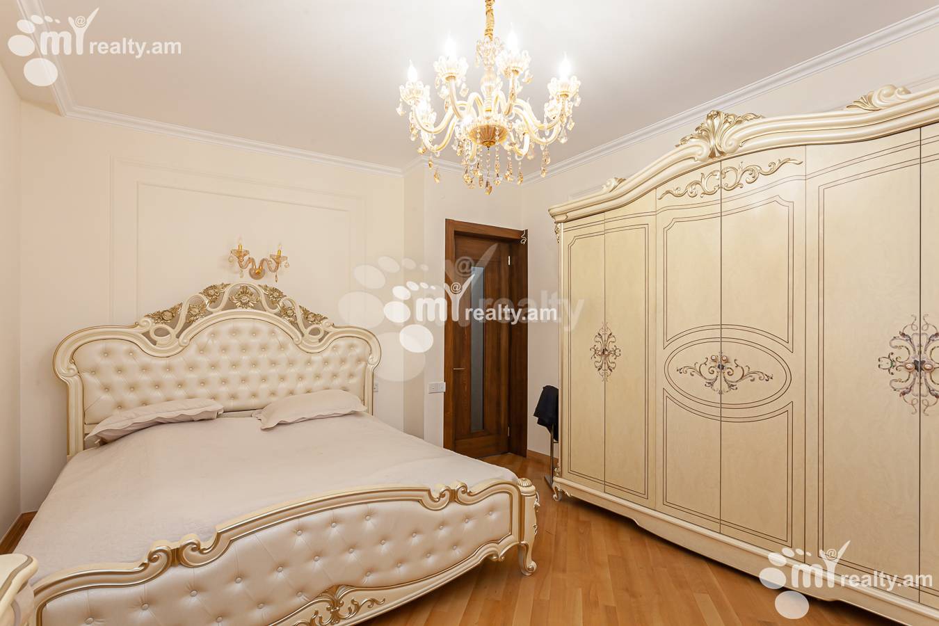 6 bedroom apartment for sale Teryan St, Center Yerevan, 154457