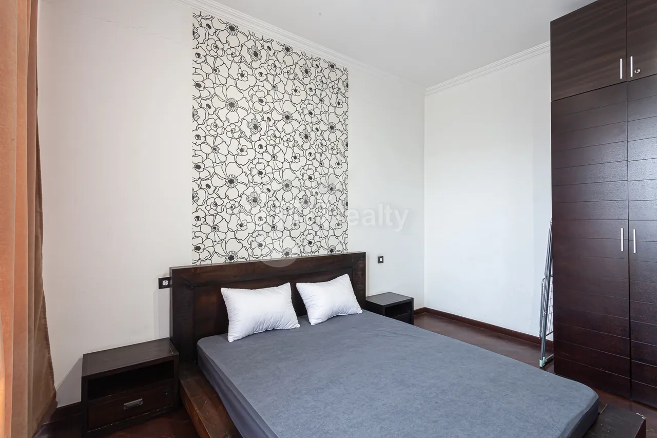 2 bedroom apartment for rent خیابان آرگیشتی, مرکز شهر ایروان, 160354