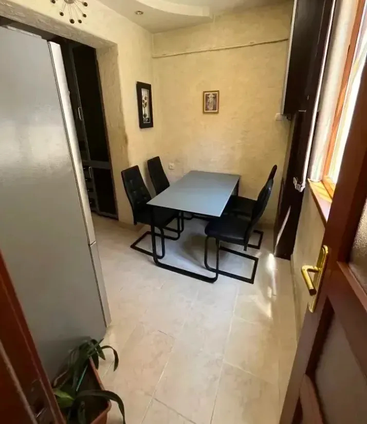 3 սենյականոց բնակարան  Վ.Վաղարշյան փող, Արաբկիր Երևան, 161793