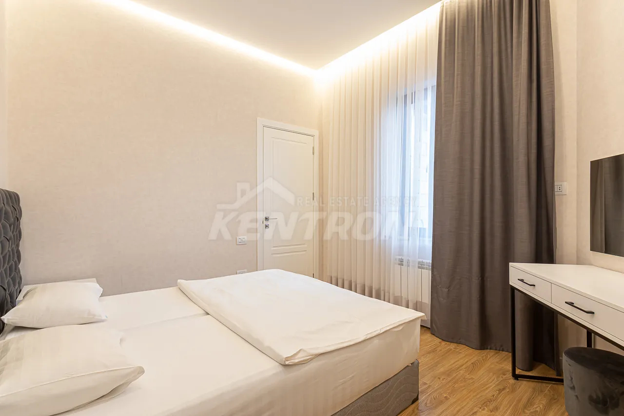 3 սենյականոց բնակարան  Արամի փող, Կենտրոն Երևան, 157225