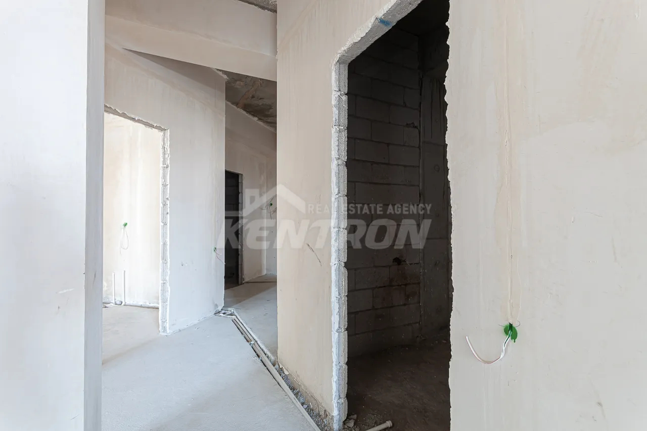 4 bedroom apartment for sale Griboedov St, Arabkir Yerevan, 157675
