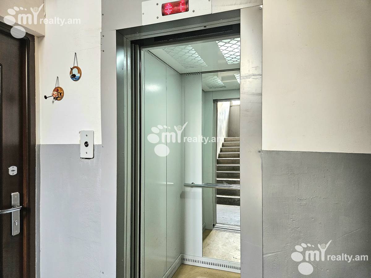 Снять 2 комнатную квартиру Маштоца пр, Центр Ереван, 153397