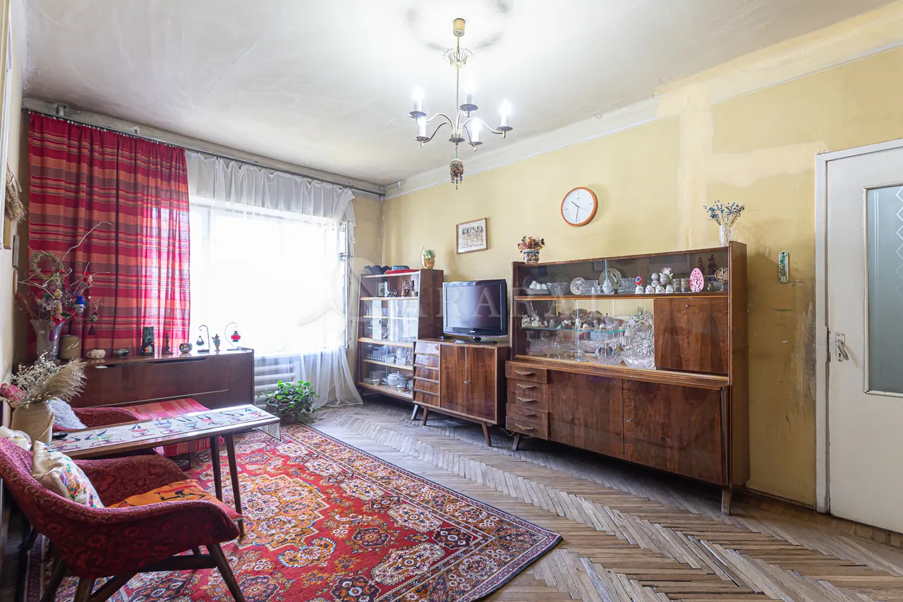 3 bedroom apartment for sale Nalbandyan St, Center Yerevan, 157229