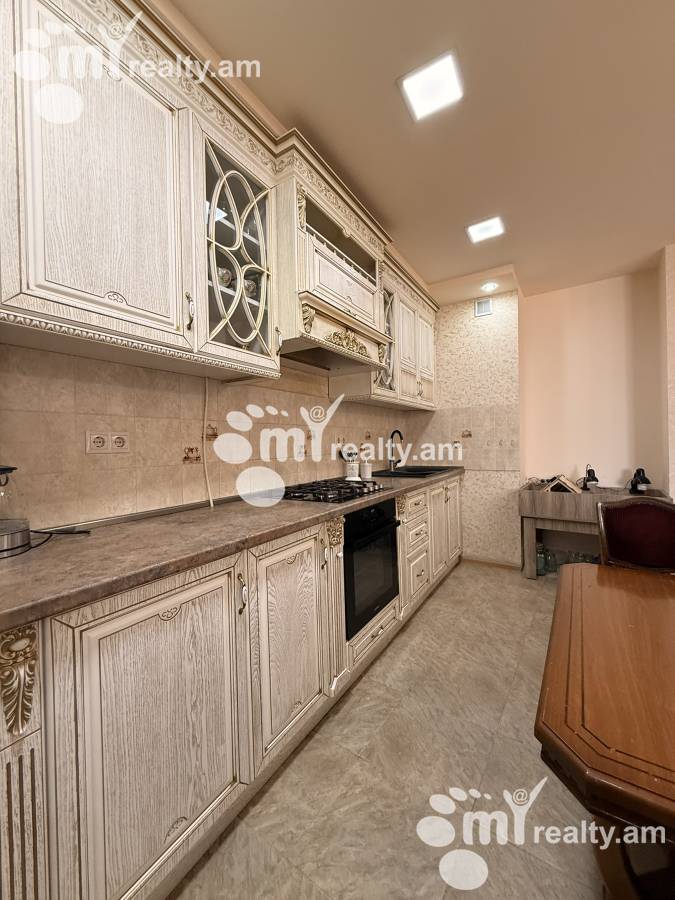 4 bedroom apartment for sale Vardanants St, Center Yerevan, 156665