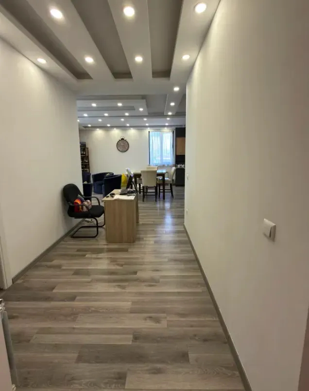 3 սենյականոց բնակարան  Գրիբոեդովի փող, Արաբկիր Երևան, 160932