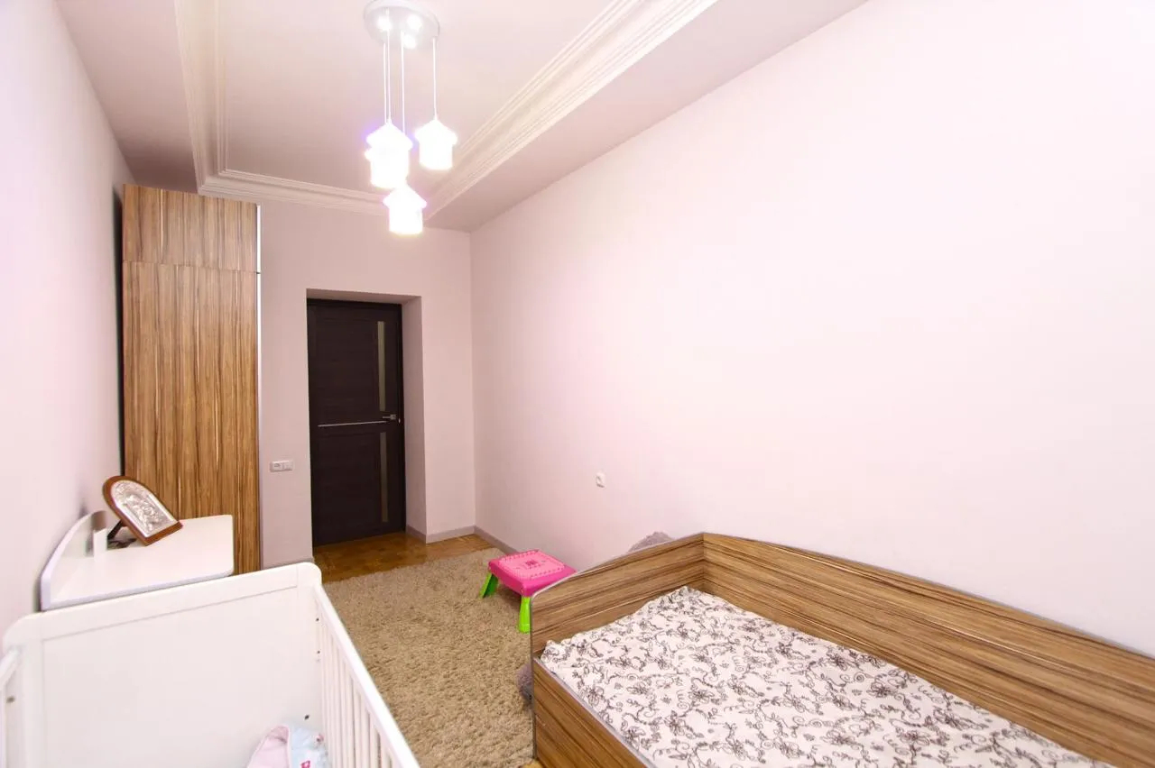 4 bedroom apartment for sale Sayat-Nova Ave, Center Yerevan, 159418