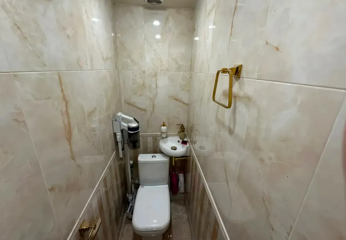 4 bedroom apartment for sale خیابان 37 عربکیر, عربگیر ایروان, 160846
