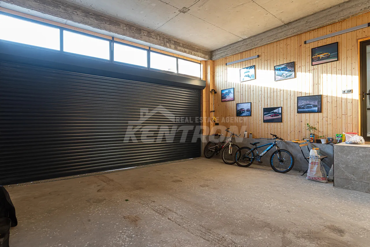 Առանձնատուն  Պարույր Սևակ թաղ., Ավան Երևան, 158077