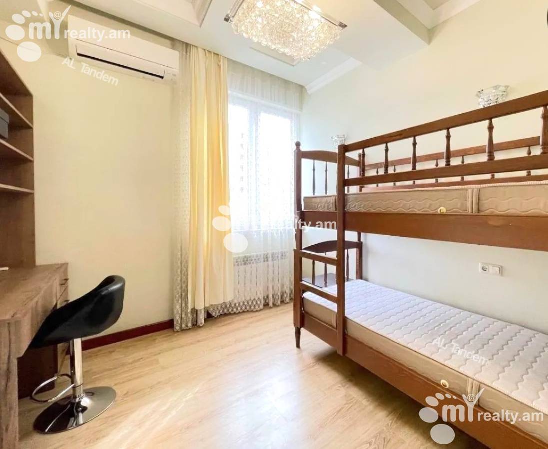 4 bedroom apartment for rent Pushkin St, Center Yerevan, 140285