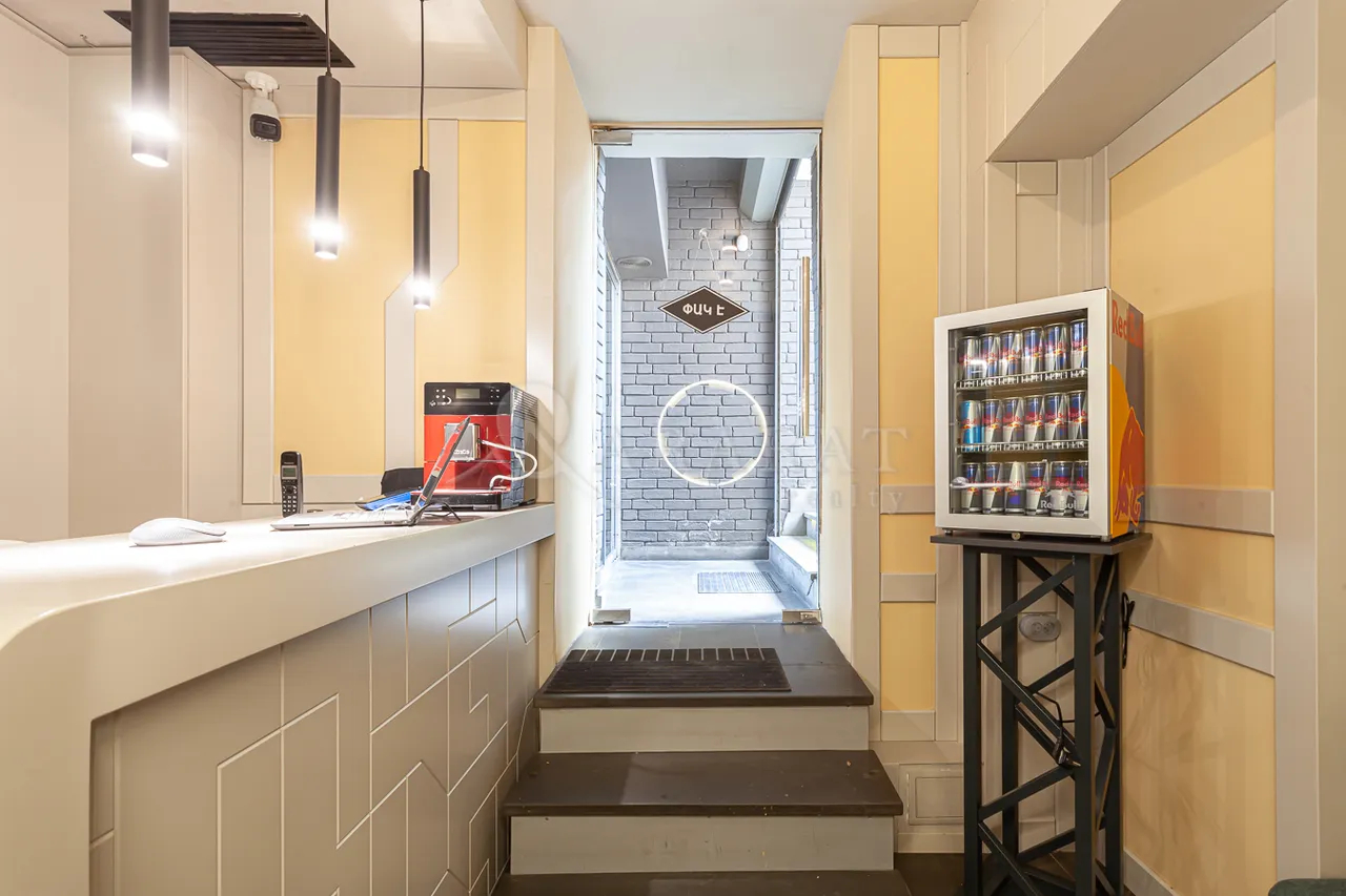 Կոմերցիոն տարածք  Չարենցի փող, Կենտրոն Երևան, 157294