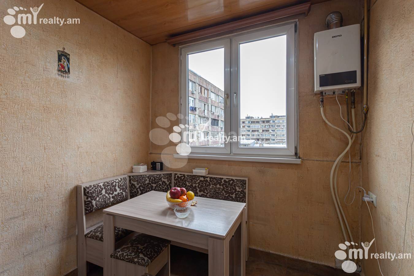 2 bedroom apartment for rent E. Qochar St, Center Yerevan, 151650