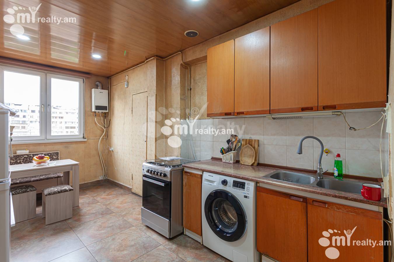 2 bedroom apartment for rent E. Qochar St, Center Yerevan, 151650