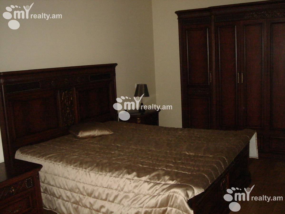 Снять 2 комнатную квартиру Московян ул, Центр Ереван, 154596