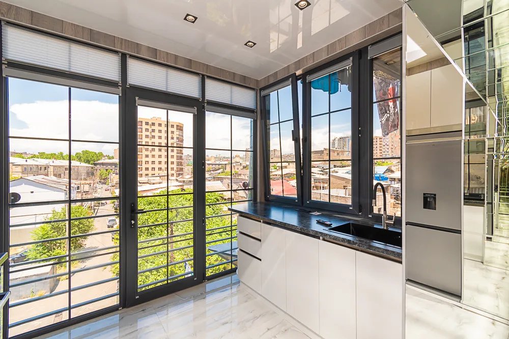 3-bedroom/apartment-for-sale-in-new-construction/Konstantin+Orbelyan+street/Center/Yerevan