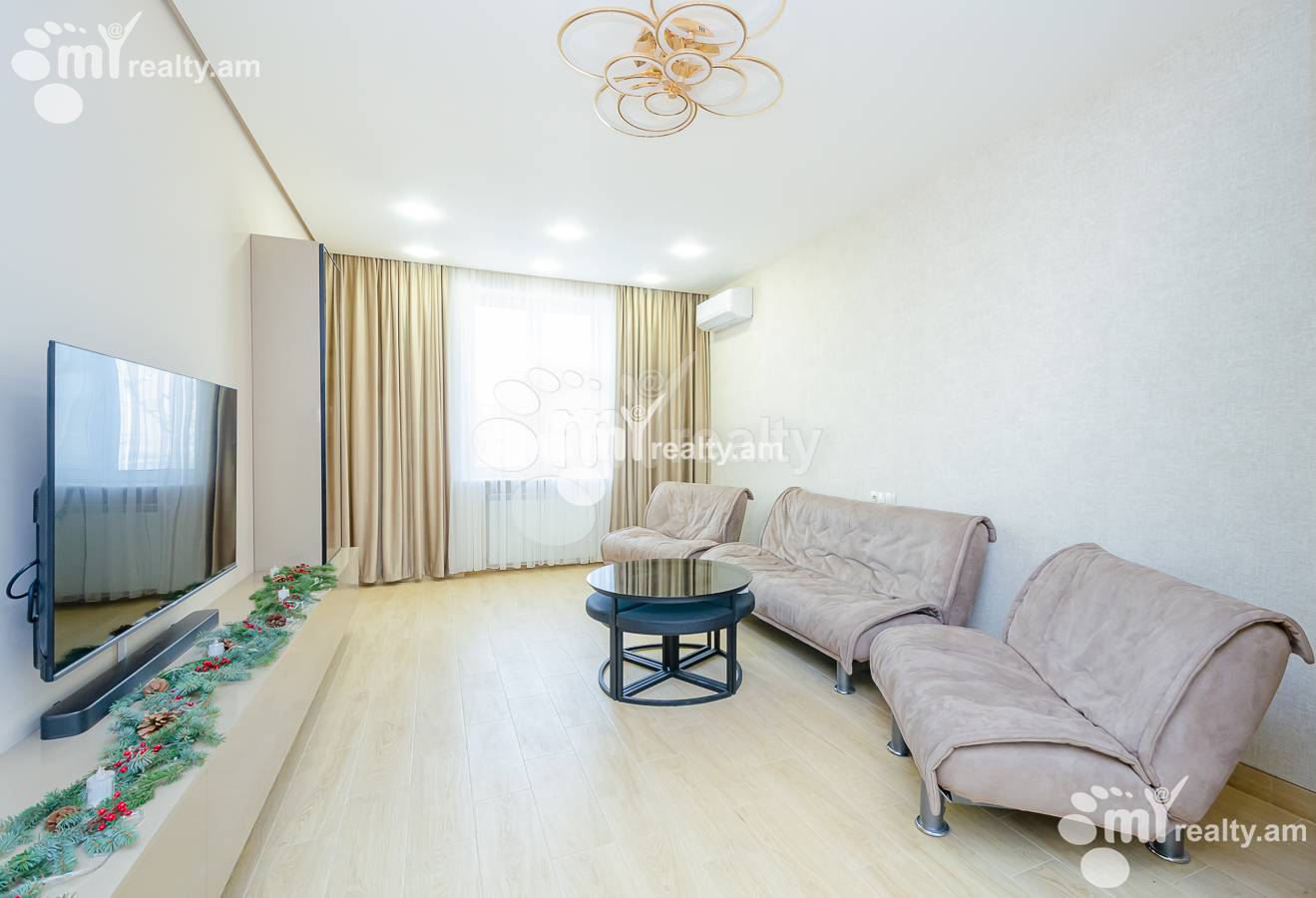 3 bedroom apartment for rent Tamanyan St, Center Yerevan, 145877