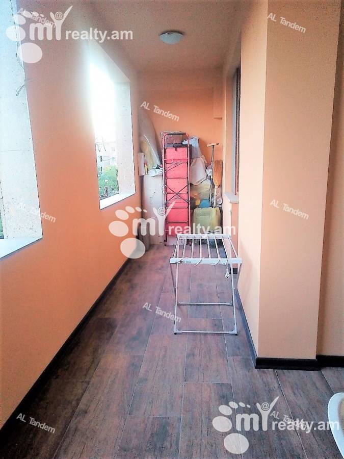 4 bedroom apartment for sale Fuchik St, Ajapnyak Yerevan, 124925