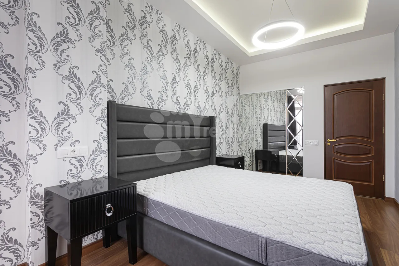 3 bedroom apartment for rent Sayat-Nova Ave, Center Yerevan, 158194