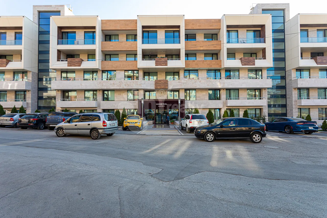 3 սենյականոց բնակարան վարձով Անտառային, Գ.Էմինի փող., Կենտրոն Երևան, 157356