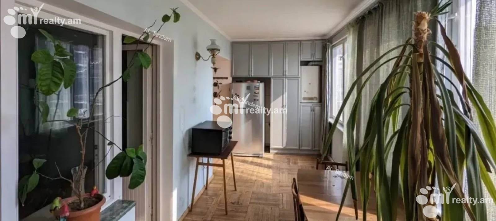 3 սենյականոց բնակարան  Վարդանանց փող, Կենտրոն Երևան, 132416