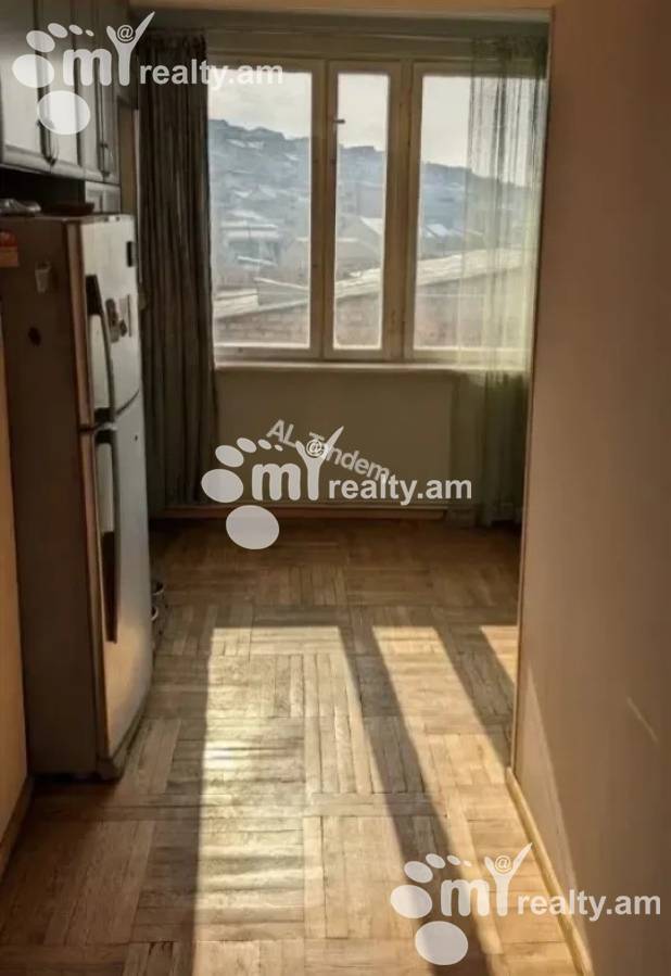 3 սենյականոց բնակարան  Վարդանանց փող, Կենտրոն Երևան, 132416