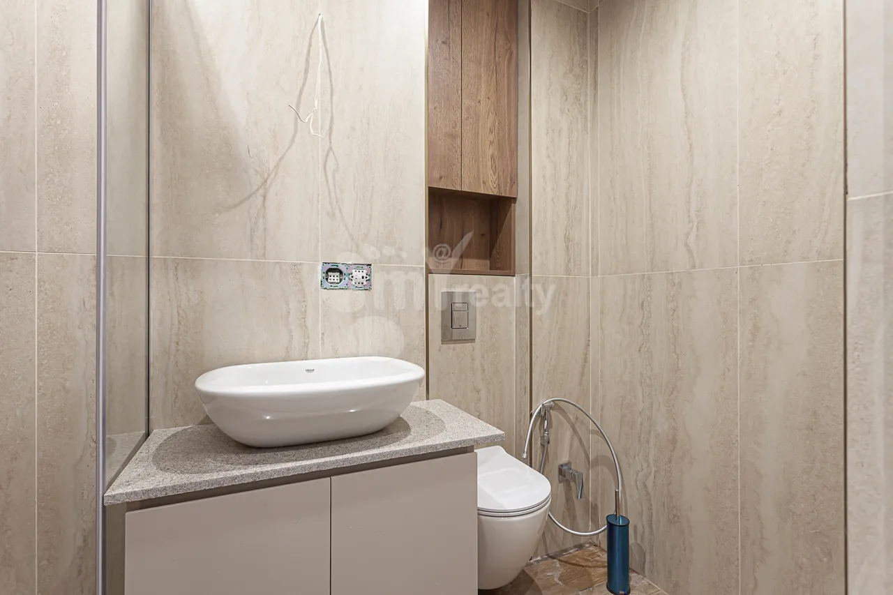 2 bedroom apartment for rent Antarayin St, Center Yerevan, 161991