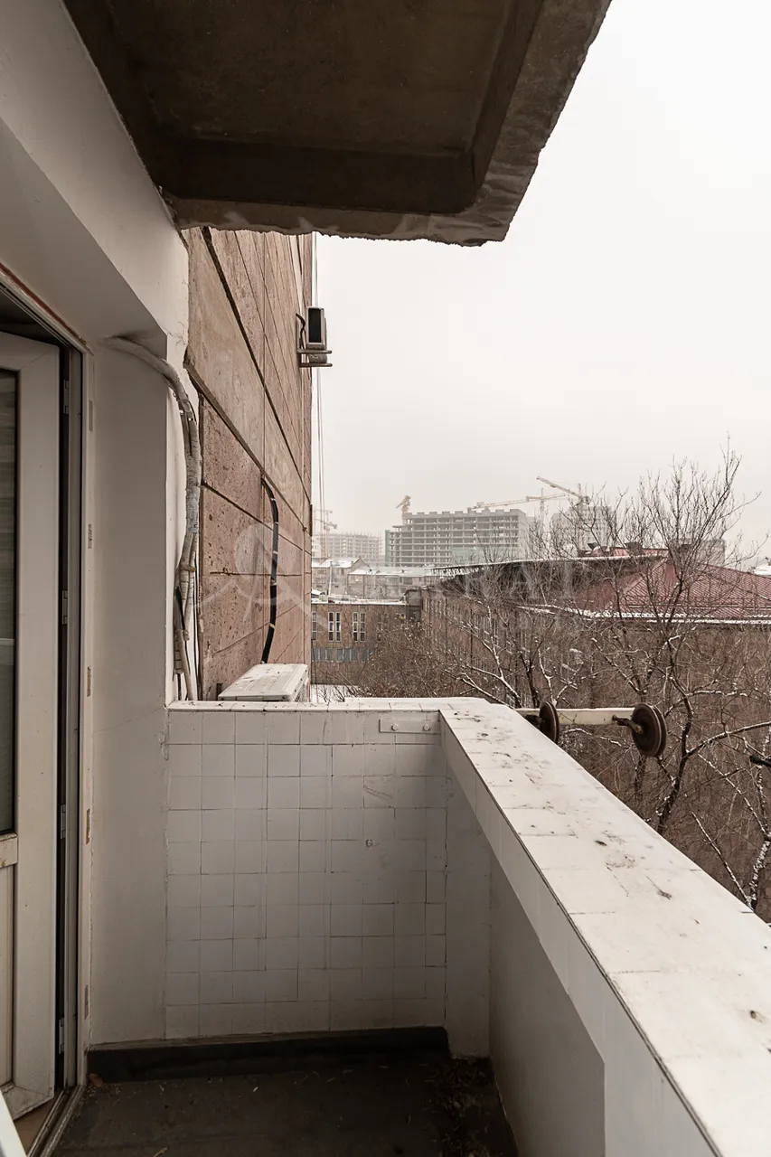 2 սենյականոց բնակարան վարձով Խորենացու փող, Կենտրոն Երևան, 159168