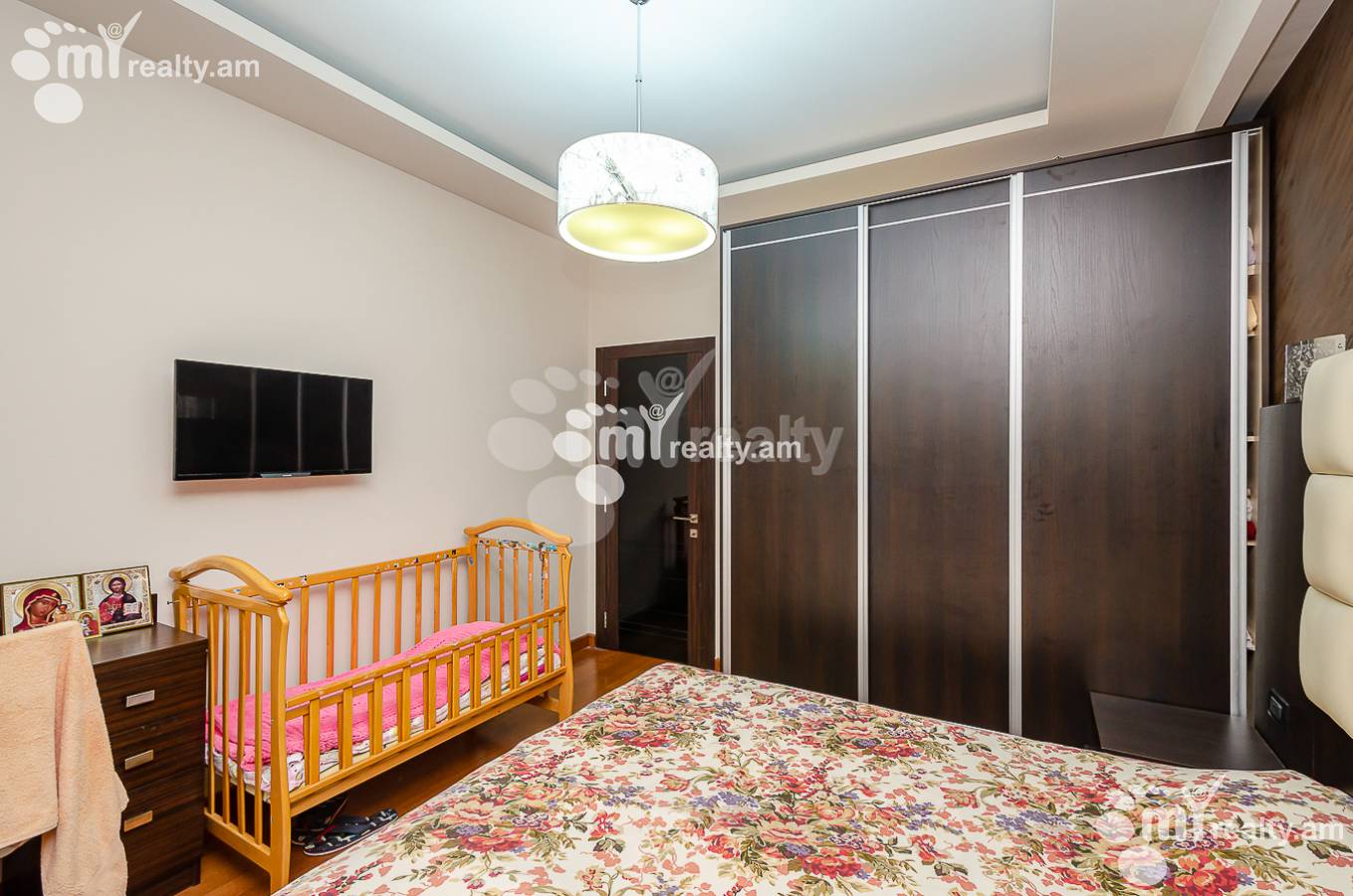 Купить 3 комнатную квартиру Сасна Црер ул., Давташен Ереван, 151530