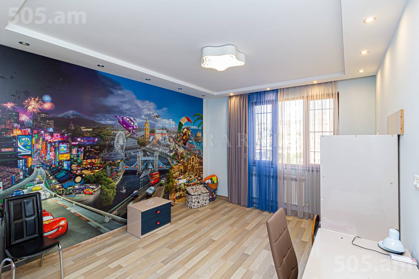 3 bedroom apartment for sale خیابان اِ. کوچار, مرکز شهر ایروان, 152485