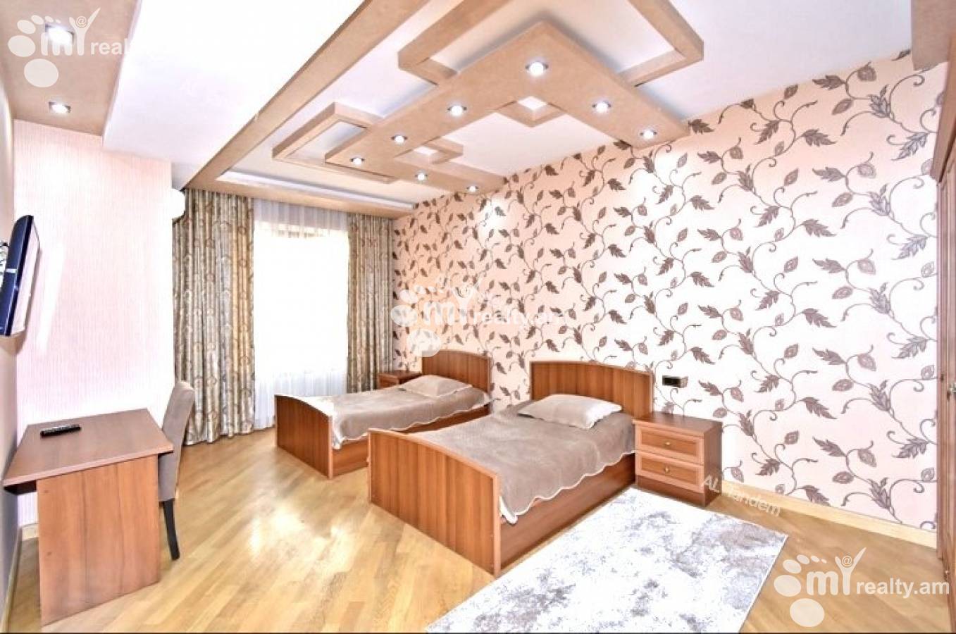 Снять 4 комнатную квартиру Арам ул, Центр Ереван, 142683
