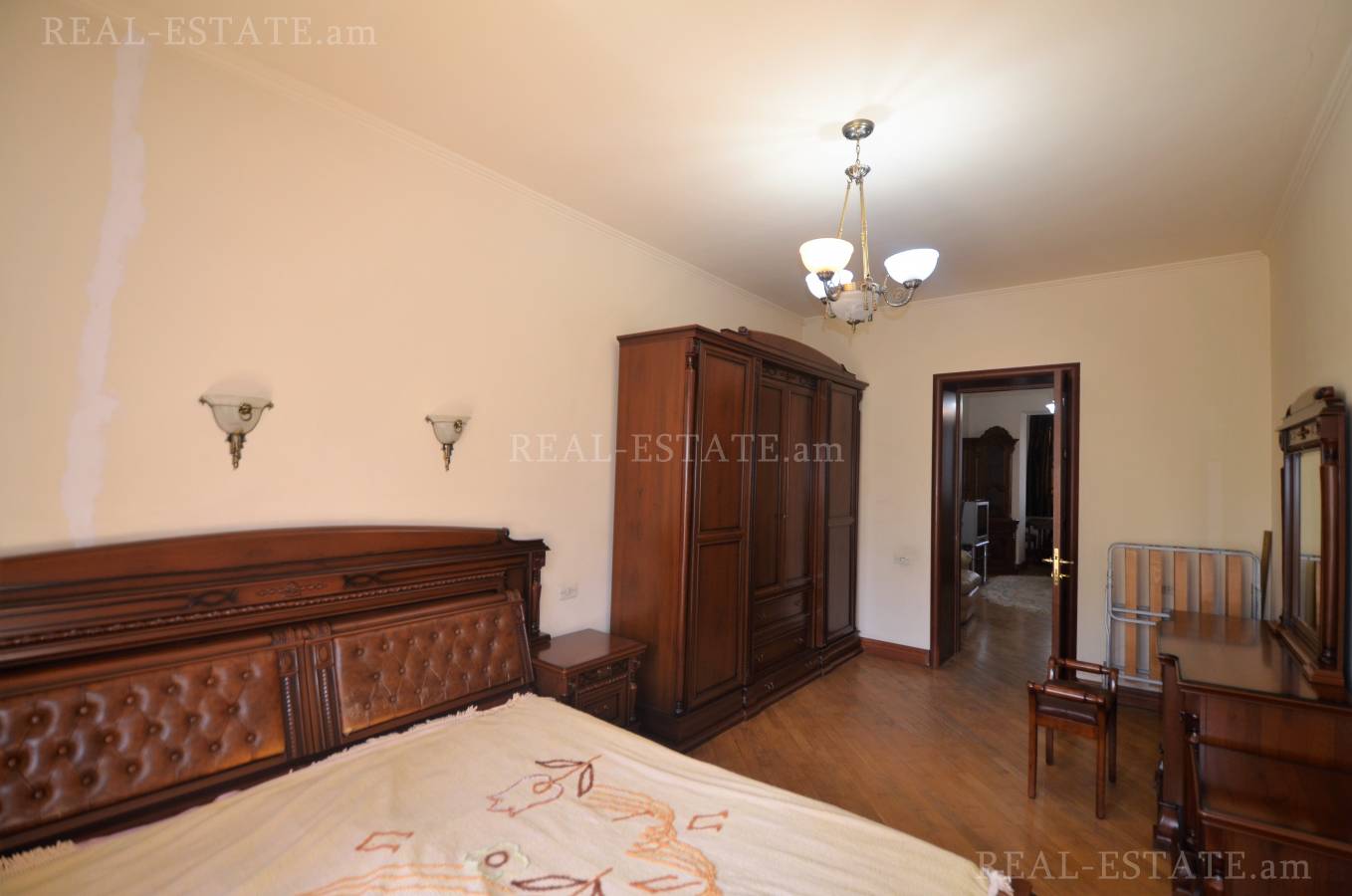 2 սենյականոց բնակարան վարձով Աբովյան փող, Կենտրոն Երևան, 113074